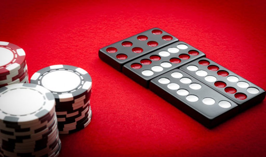 Khám phá Pai Gow Tiles tại 8xbet với mẹo hữu ích cho người chơi.